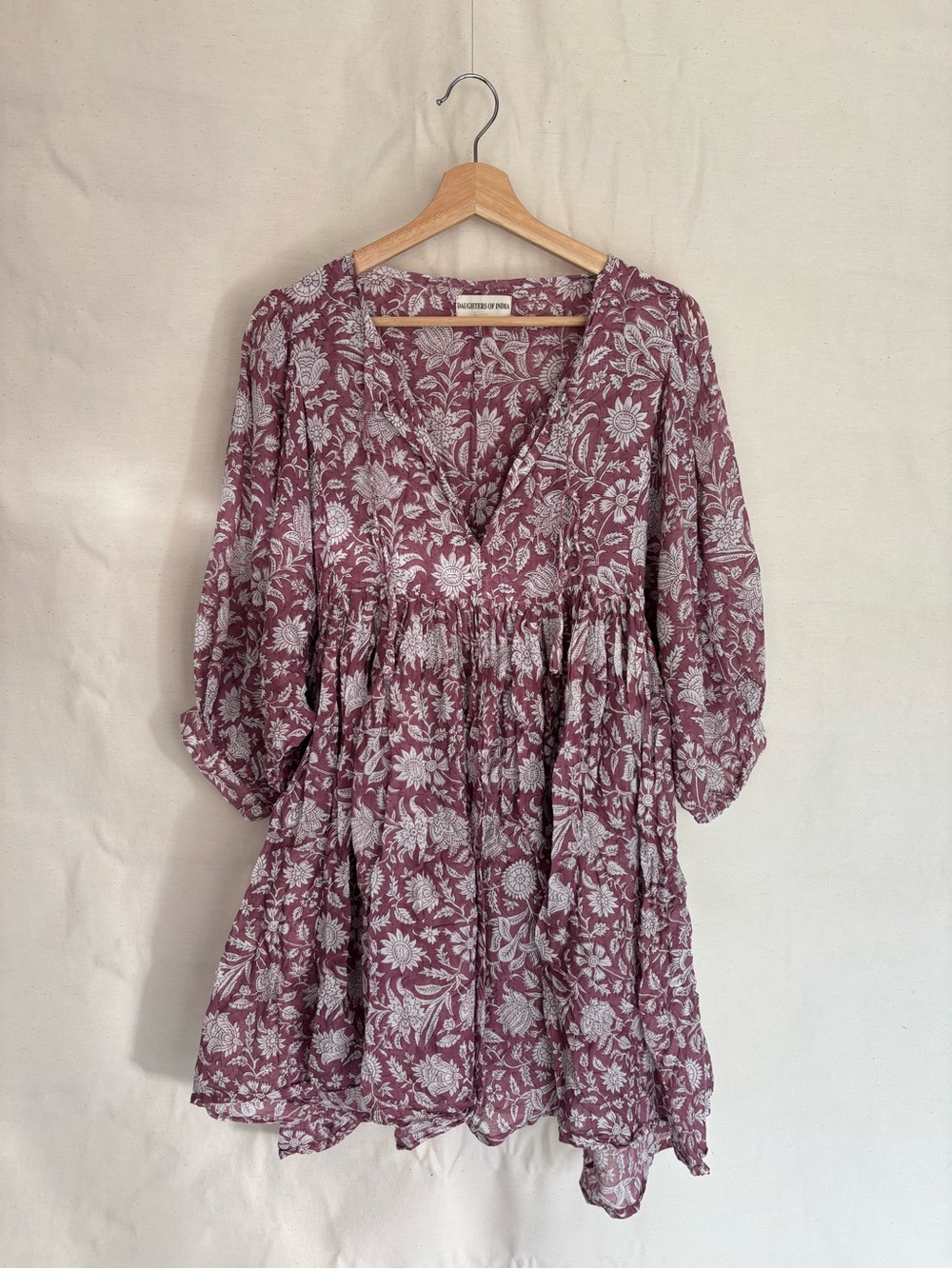 DAUGHTERS OF INDIA Kyra Mini Dress in Musk (L) - Picture 2 of 8